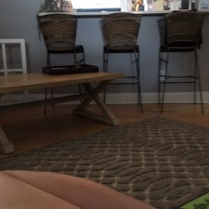 Meet your Posher, Alez